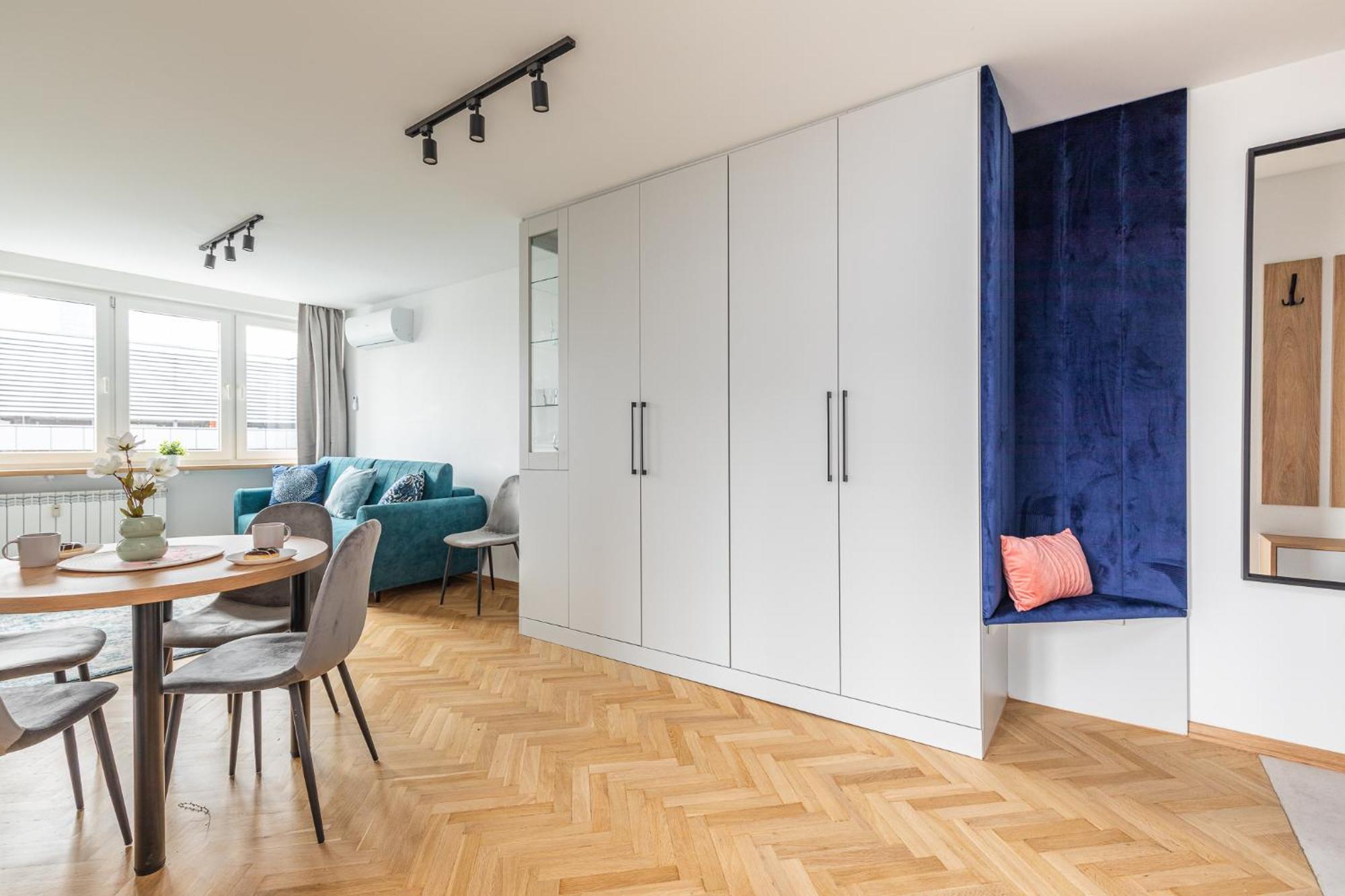 Superapart Zelazna 34 Appartement