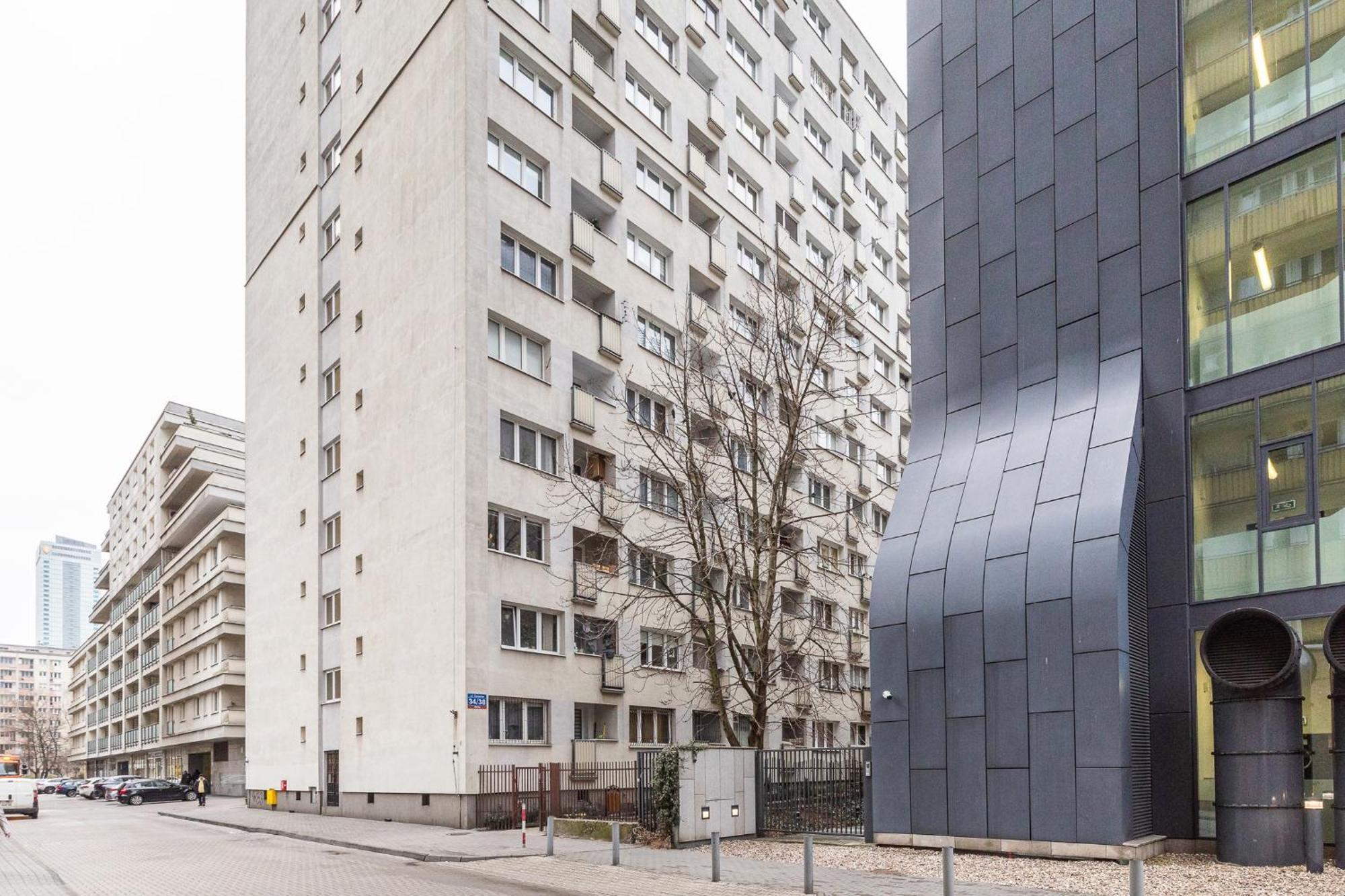 Superapart Zelazna 34 * Warschau