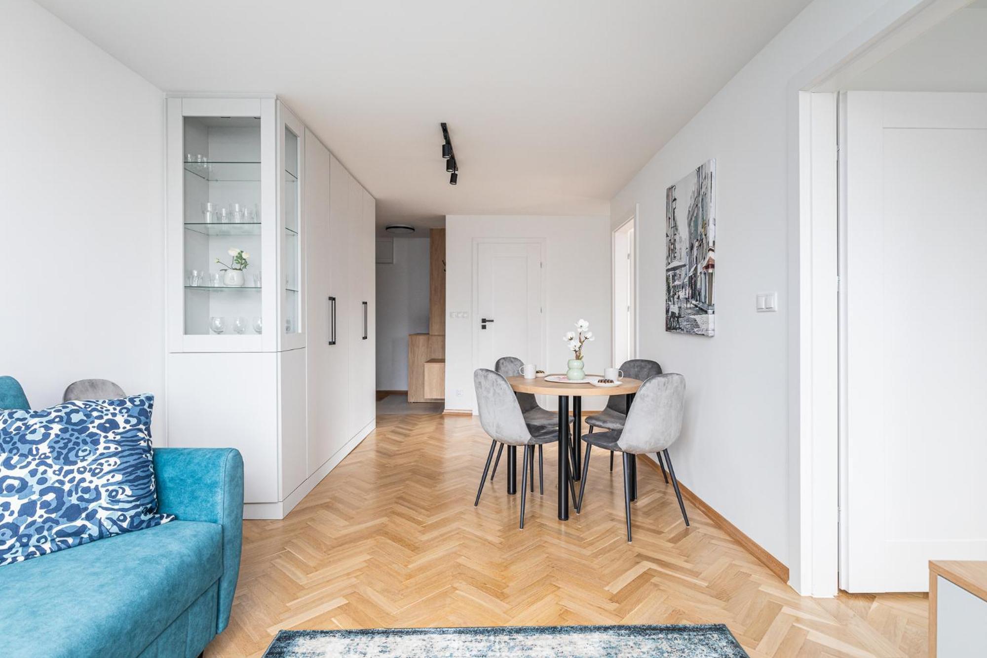 Superapart Zelazna 34 Warszawa